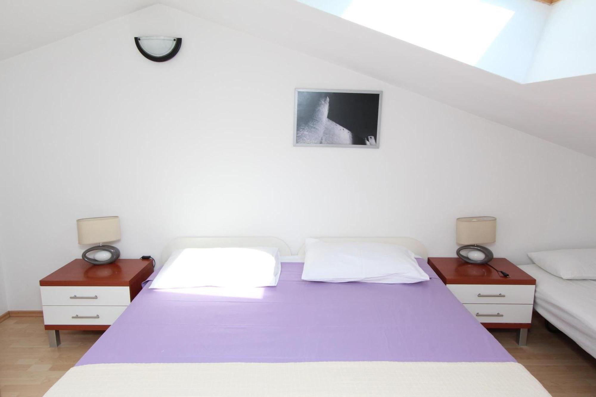 Rooms And Apartment Luana Ρόβινι Δωμάτιο φωτογραφία