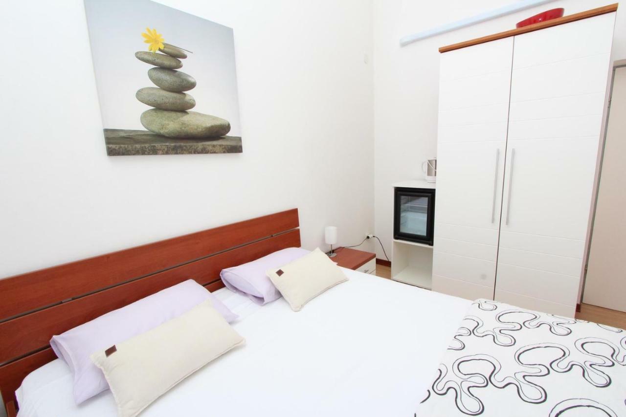Rooms And Apartment Luana Ρόβινι Εξωτερικό φωτογραφία