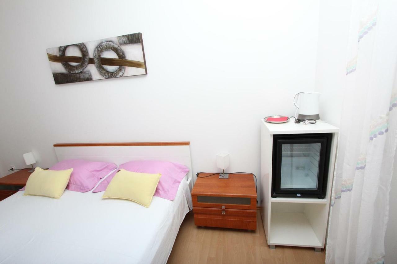 Rooms And Apartment Luana Ρόβινι Εξωτερικό φωτογραφία