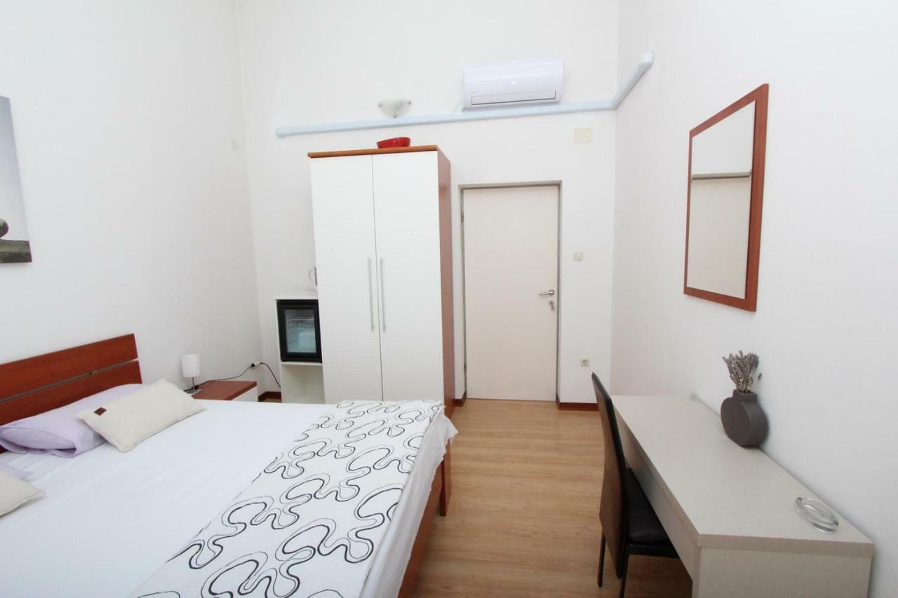 Rooms And Apartment Luana Ρόβινι Εξωτερικό φωτογραφία
