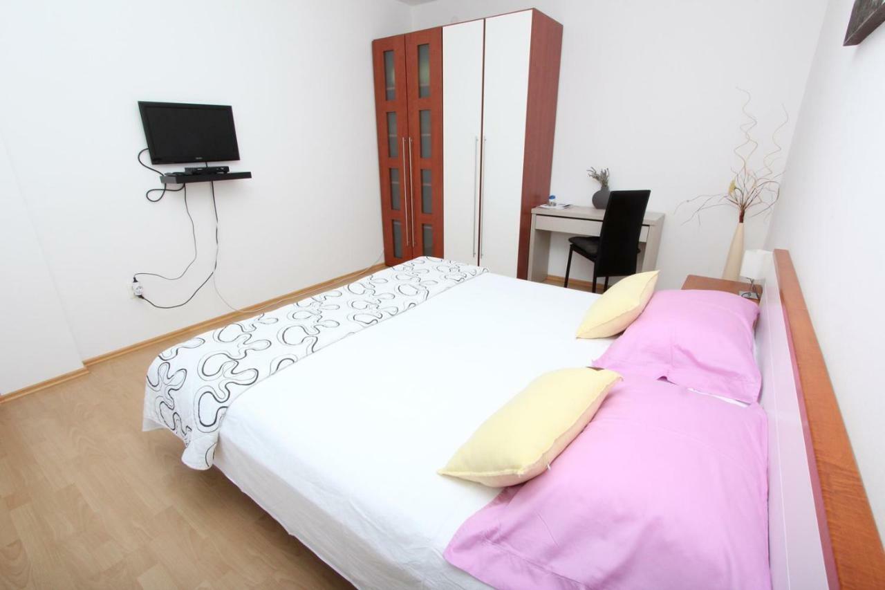 Rooms And Apartment Luana Ρόβινι Εξωτερικό φωτογραφία