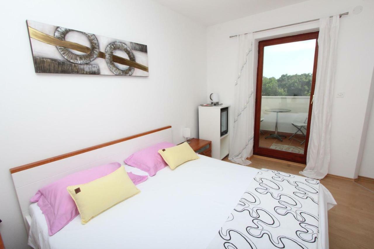 Rooms And Apartment Luana Ρόβινι Εξωτερικό φωτογραφία