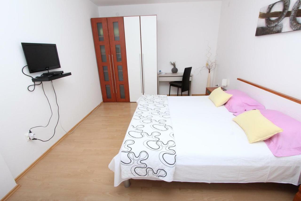 Rooms And Apartment Luana Ρόβινι Εξωτερικό φωτογραφία