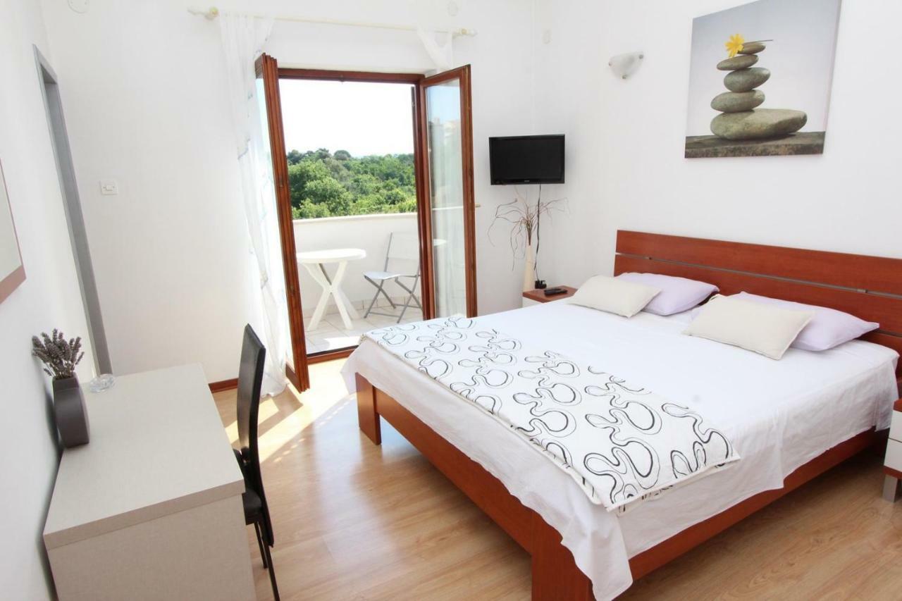 Rooms And Apartment Luana Ρόβινι Εξωτερικό φωτογραφία